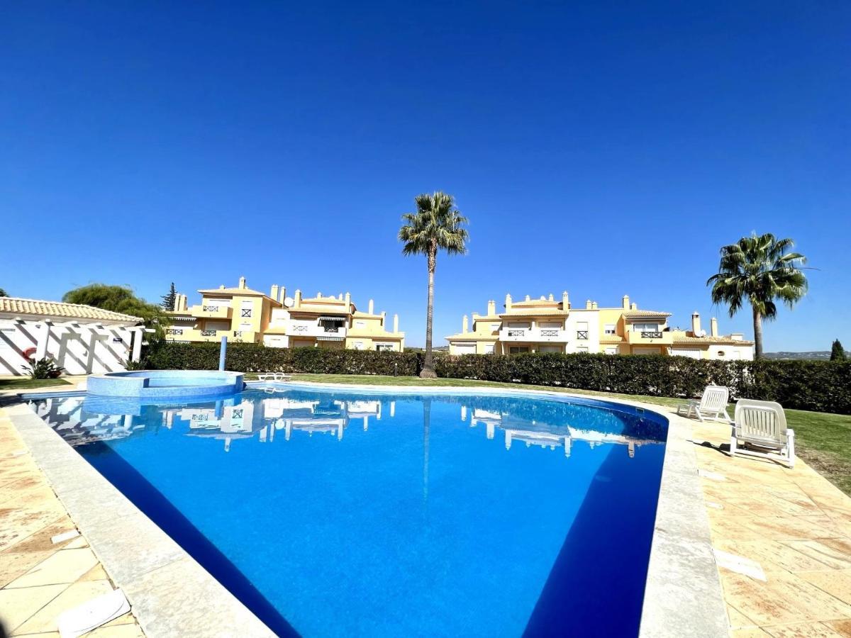 Albufeira Valley 1 With Pool By Homing Экстерьер фото